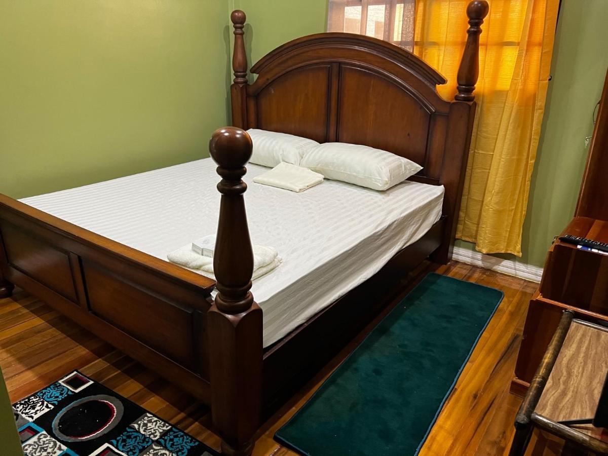 ג'ורג'טאון Hollywood Guesthouse מראה חיצוני תמונה
